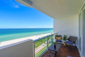 Serena Miami Beachfront 2 Bedrooms with Direct OceanView and Parking